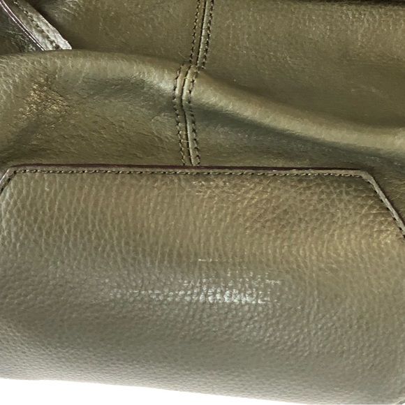 SANCTUARY DAEK OLIVE GREEN PEBBLED LEATHER TASSELED SATCHEL BAG - Picture 4 of 7
